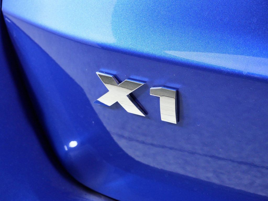 Thumbnail: 2026 BMW X1 - 23