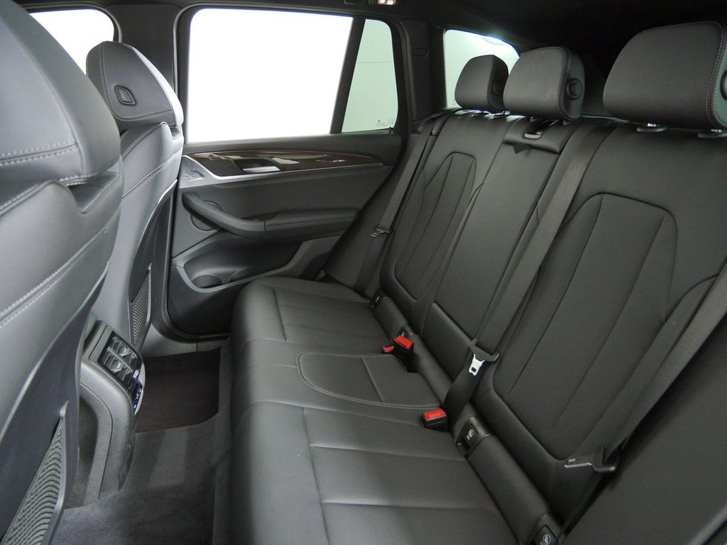 Thumbnail: 2023 BMW X3 - 36