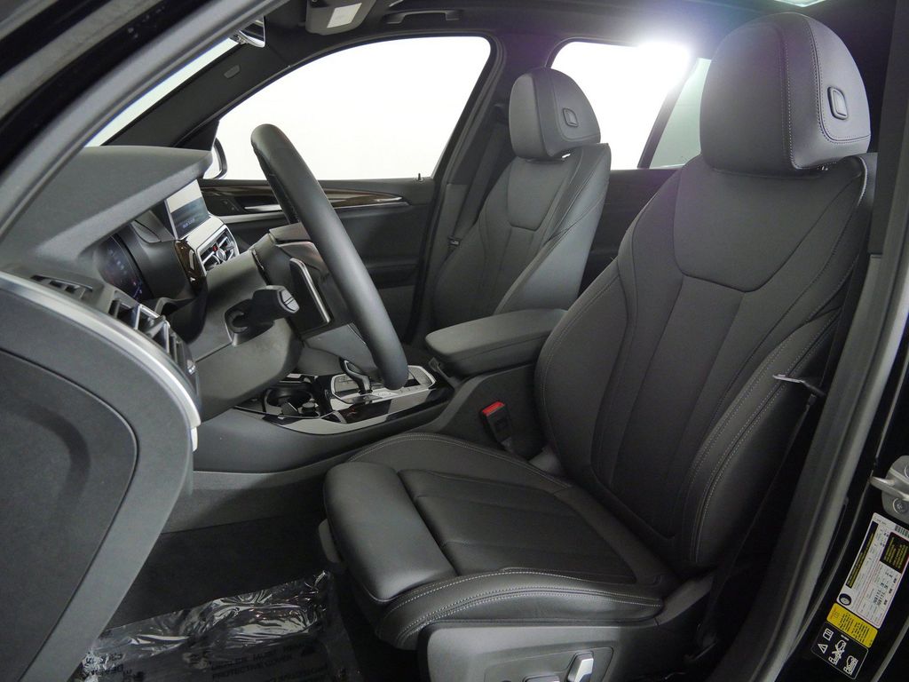 Thumbnail: 2023 BMW X3 - 39