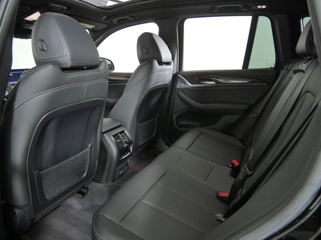 Thumbnail: 2023 BMW X3 - 35