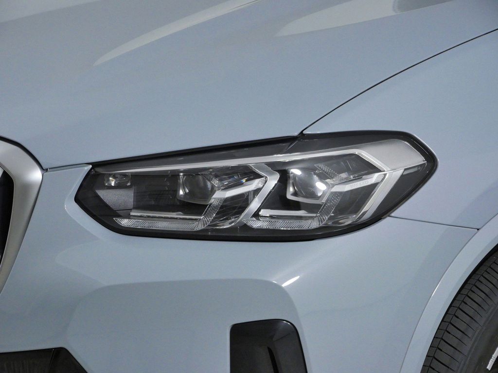 Thumbnail: 2022 BMW X3 - 17