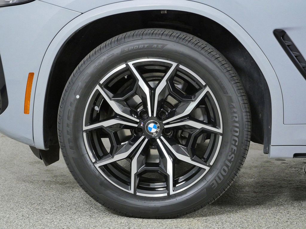 Thumbnail: 2022 BMW X3 - 26