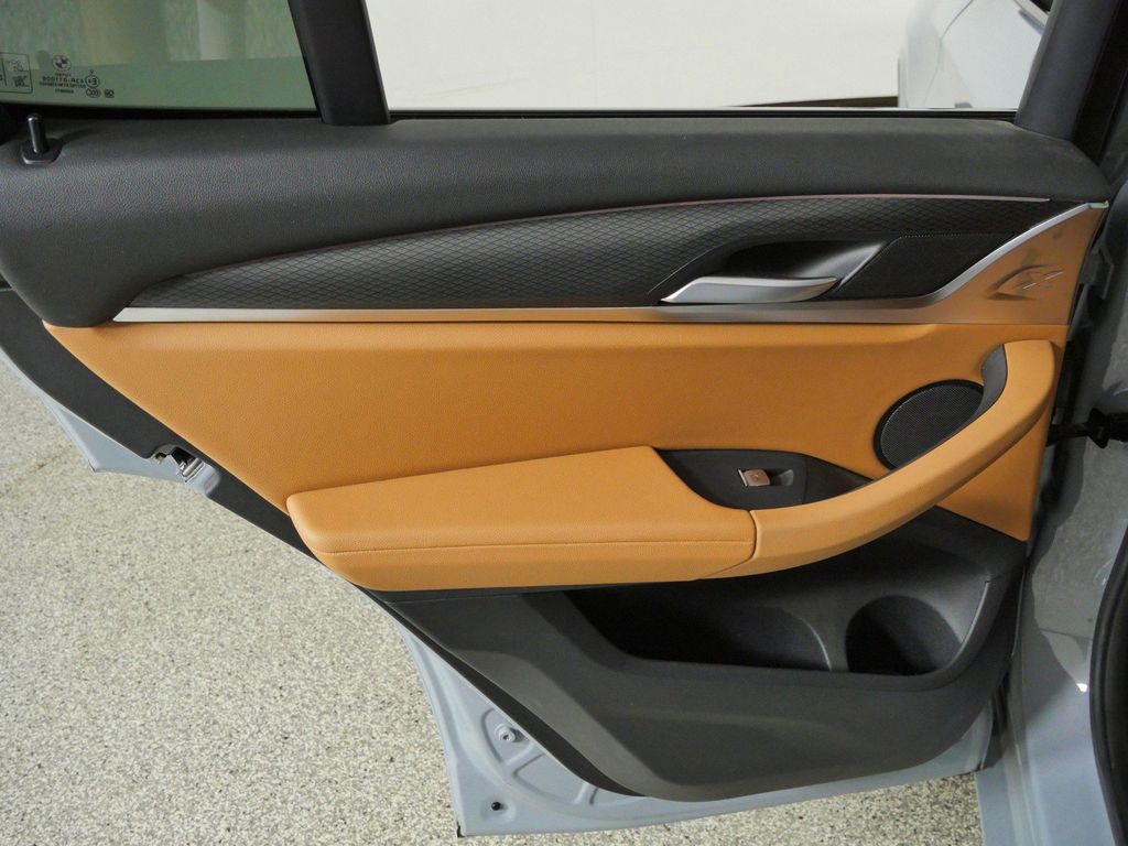 Thumbnail: 2022 BMW X3 - 34