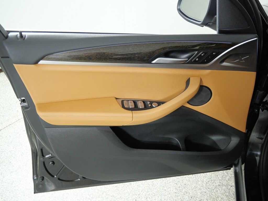 Thumbnail: 2024 BMW X3 - 39