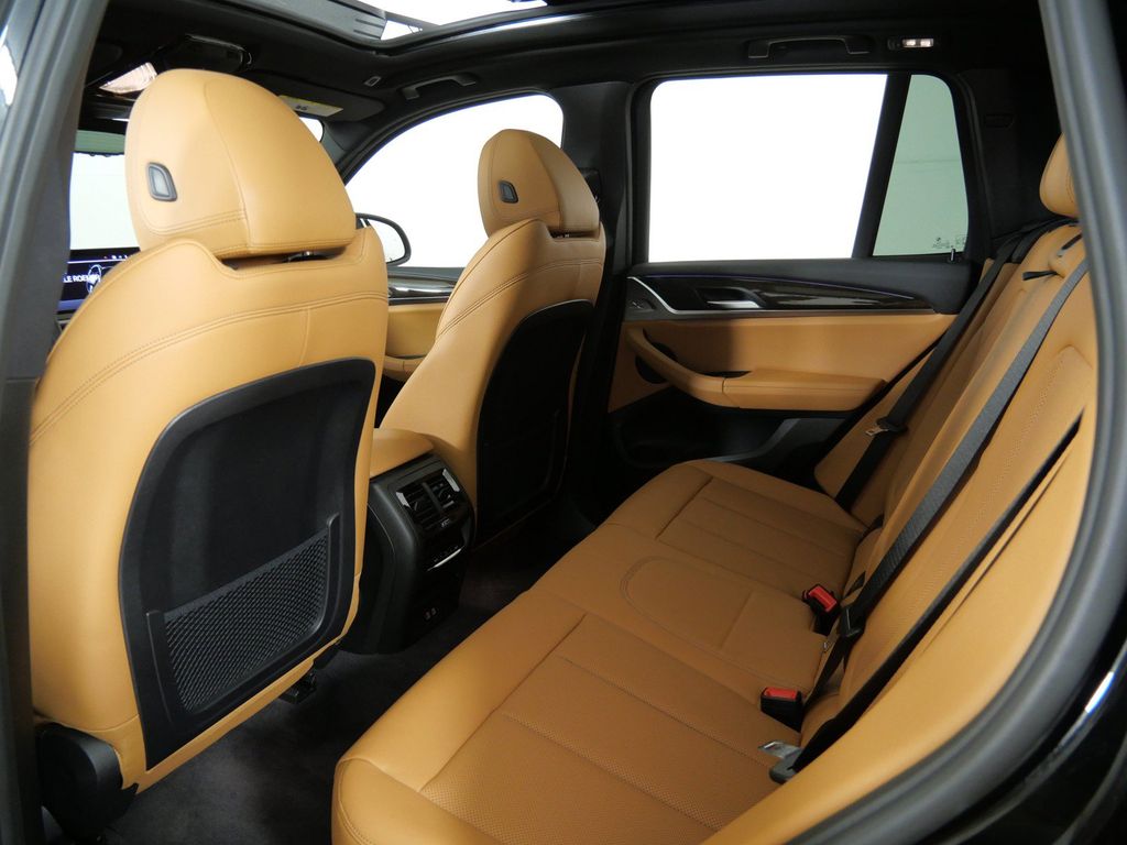 Thumbnail: 2024 BMW X3 - 37