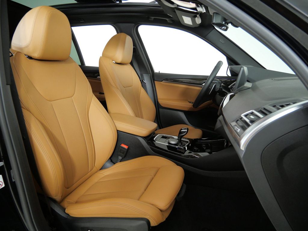 Thumbnail: 2024 BMW X3 - 11