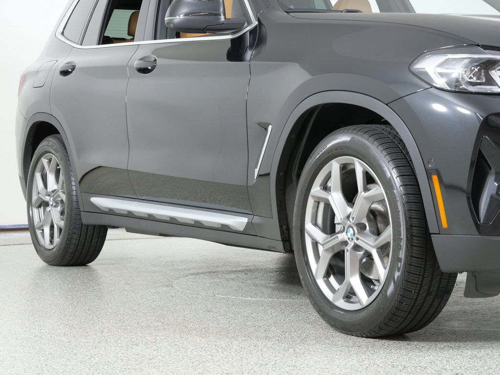Thumbnail: 2024 BMW X3 - 8