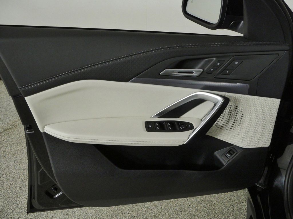 Thumbnail: 2026 BMW X2 - 36