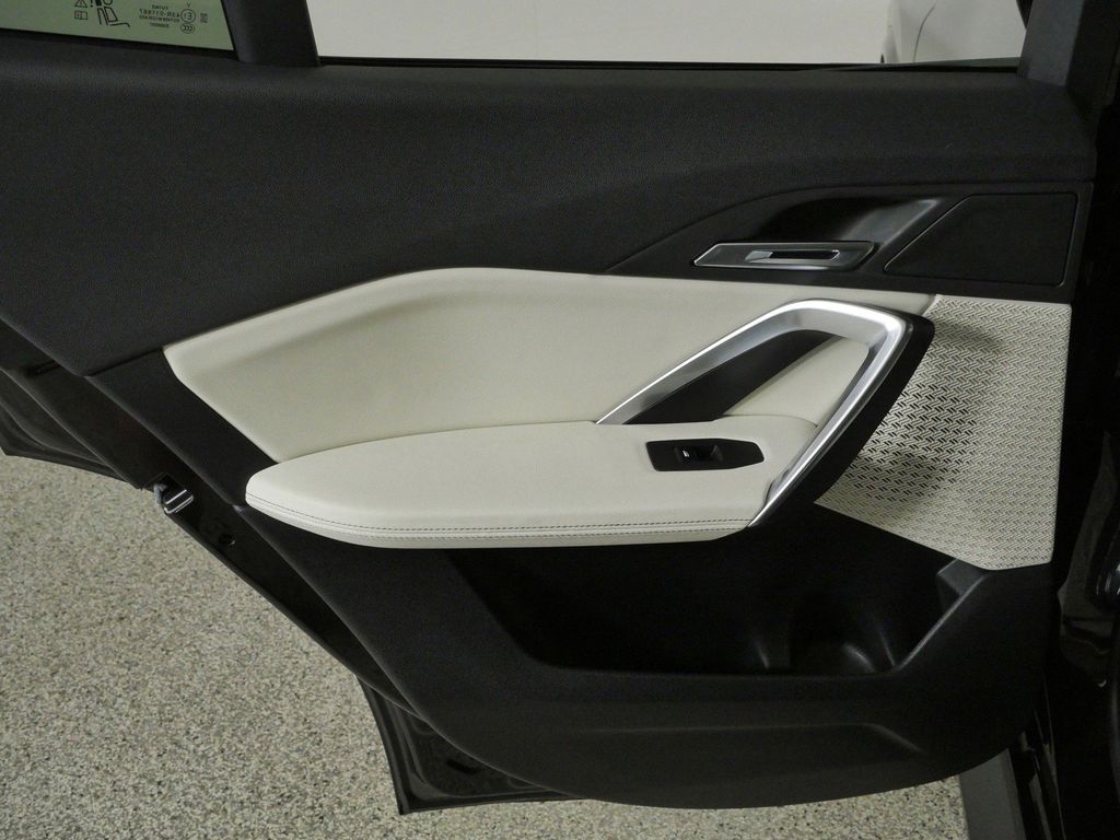 Thumbnail: 2026 BMW X2 - 33