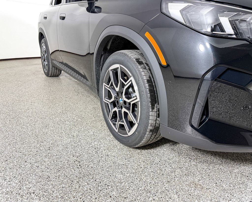 Thumbnail: 2025 BMW X2 - 8