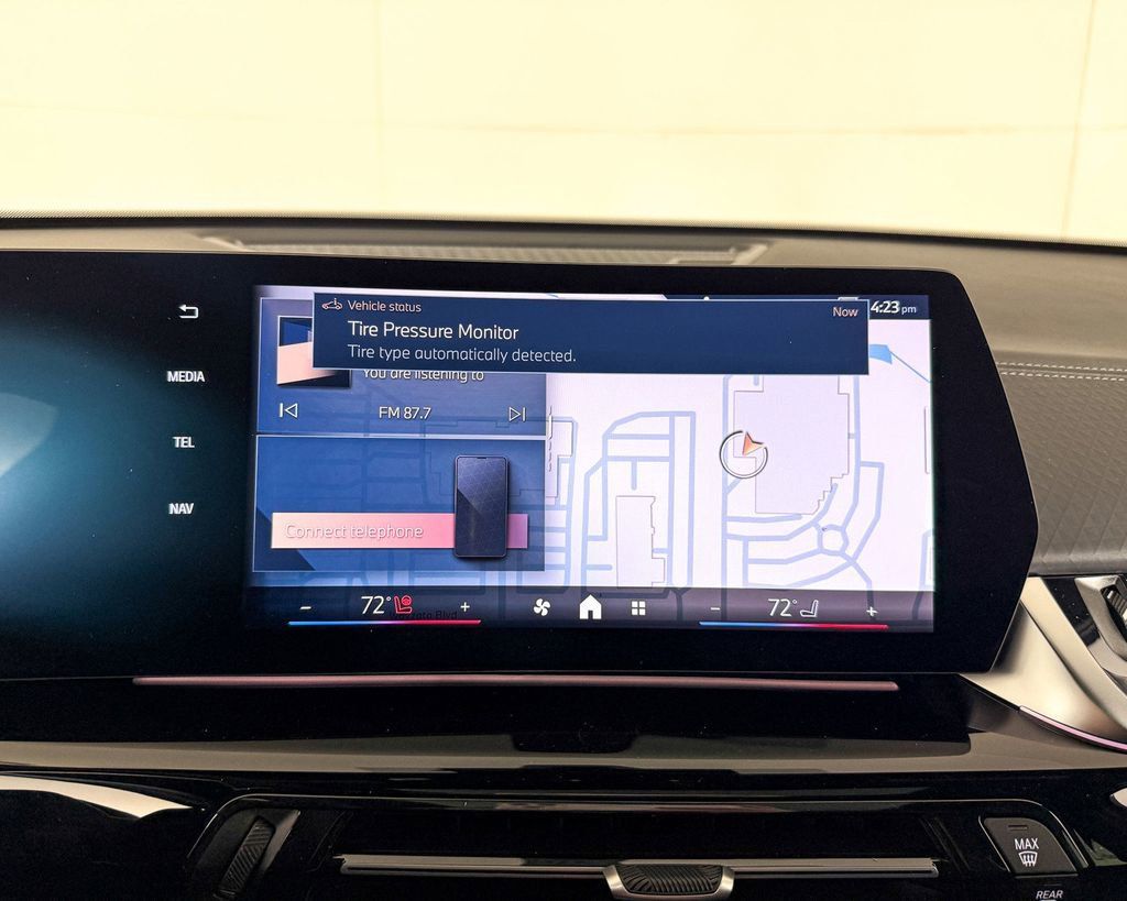 Thumbnail: 2025 BMW X2 - 13