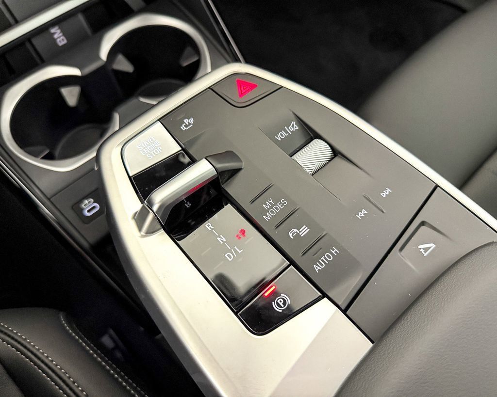 Thumbnail: 2025 BMW X2 - 46