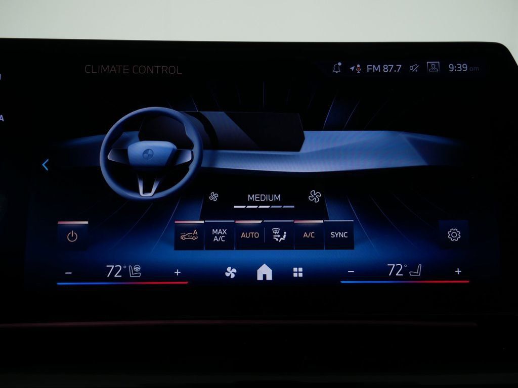 Thumbnail: 2025 BMW X2 - 43