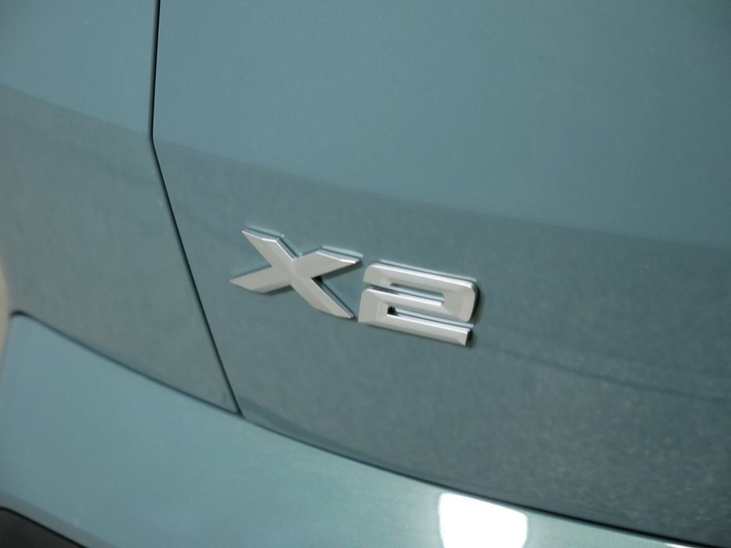 Thumbnail: 2025 BMW X2 - 22