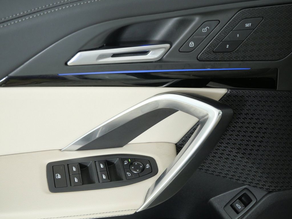 Thumbnail: 2023 BMW X1 - 27