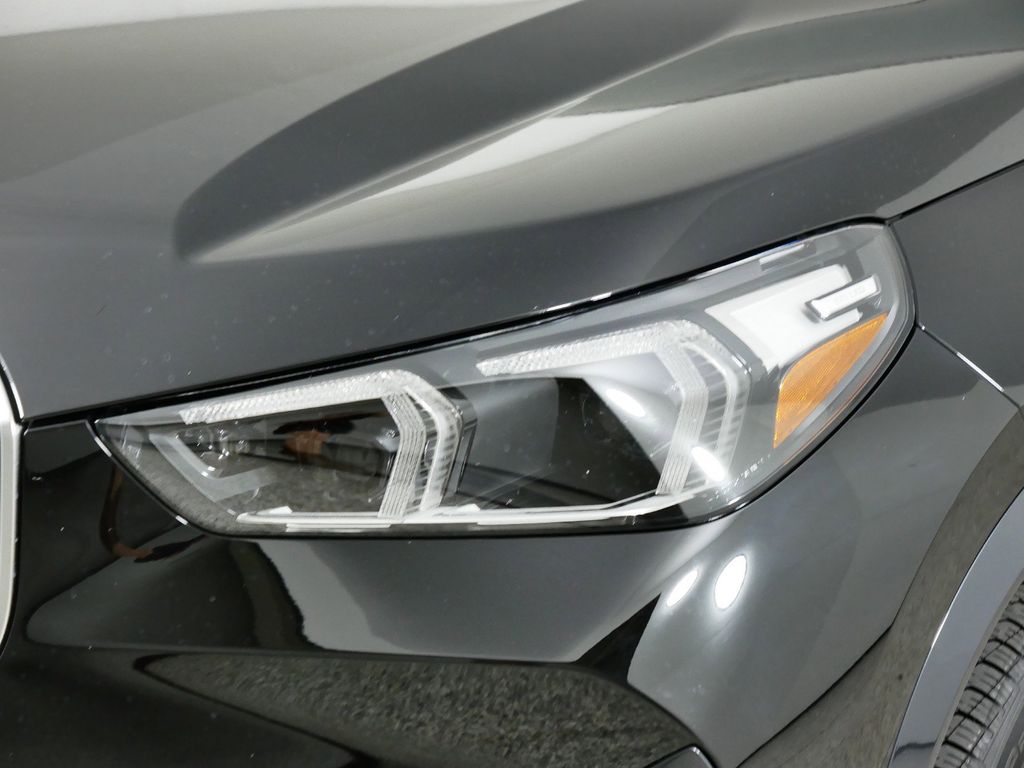 2025 BMW X1 xDrive28i 26