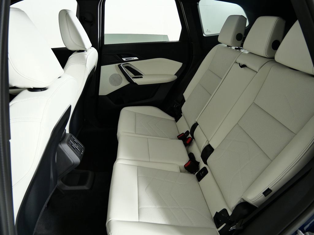 Thumbnail: 2026 BMW X1 - 36