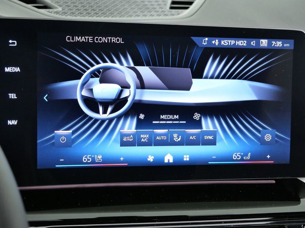 Thumbnail: 2026 BMW X1 - 17