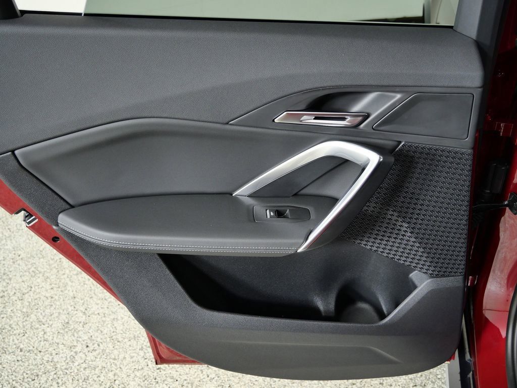 Thumbnail: 2026 BMW X1 - 31