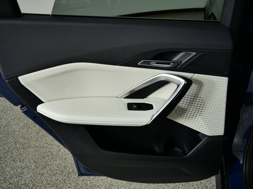 Thumbnail: 2026 BMW X1 - 31