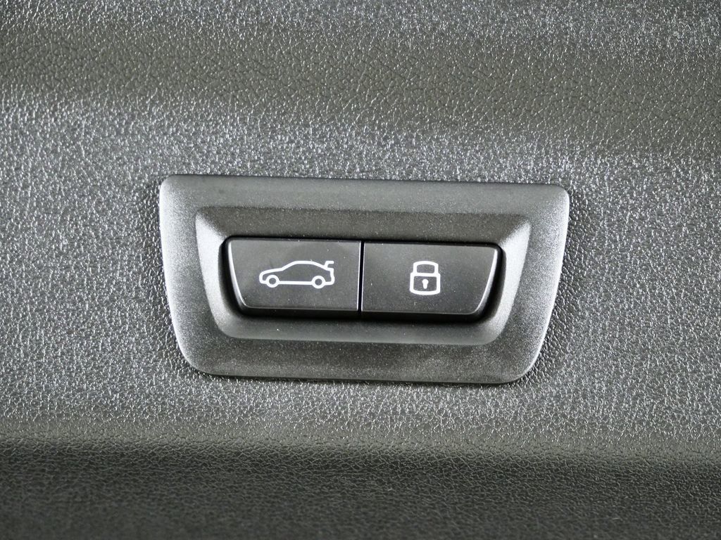 Thumbnail: 2026 BMW X1 - 30