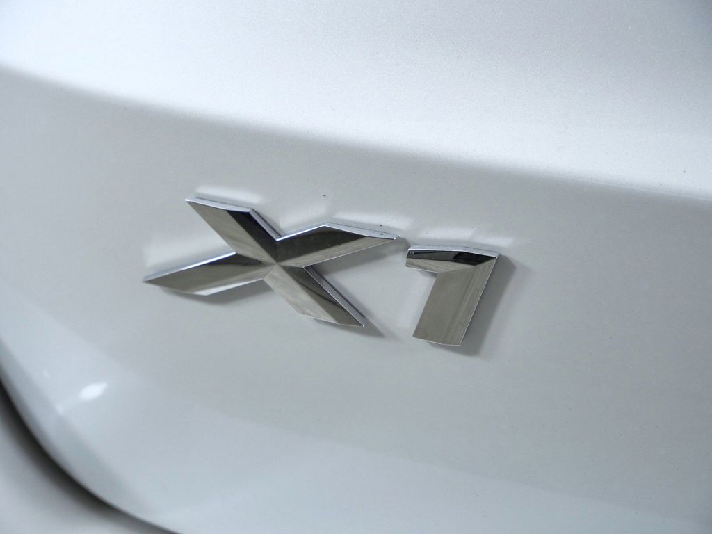 Thumbnail: 2026 BMW X1 - 23