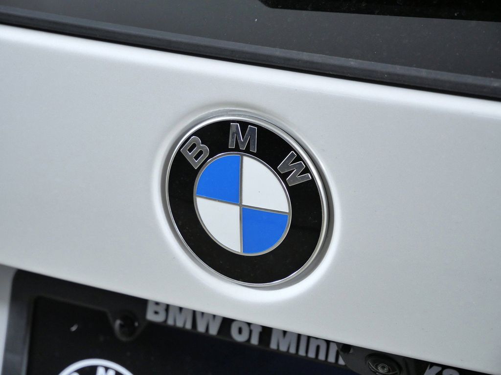 Thumbnail: 2026 BMW X1 - 21