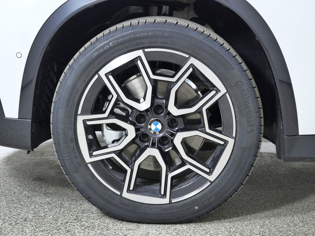 Thumbnail: 2026 BMW X1 - 26