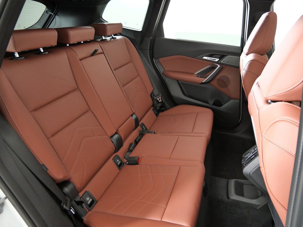 Thumbnail: 2026 BMW X1 - 31