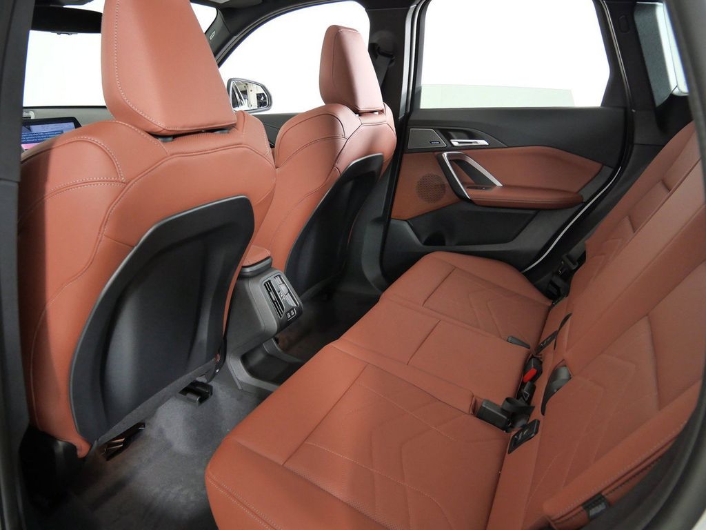 Thumbnail: 2026 BMW X1 - 33