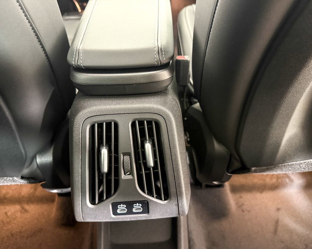 Thumbnail: 2025 BMW X1 - 13