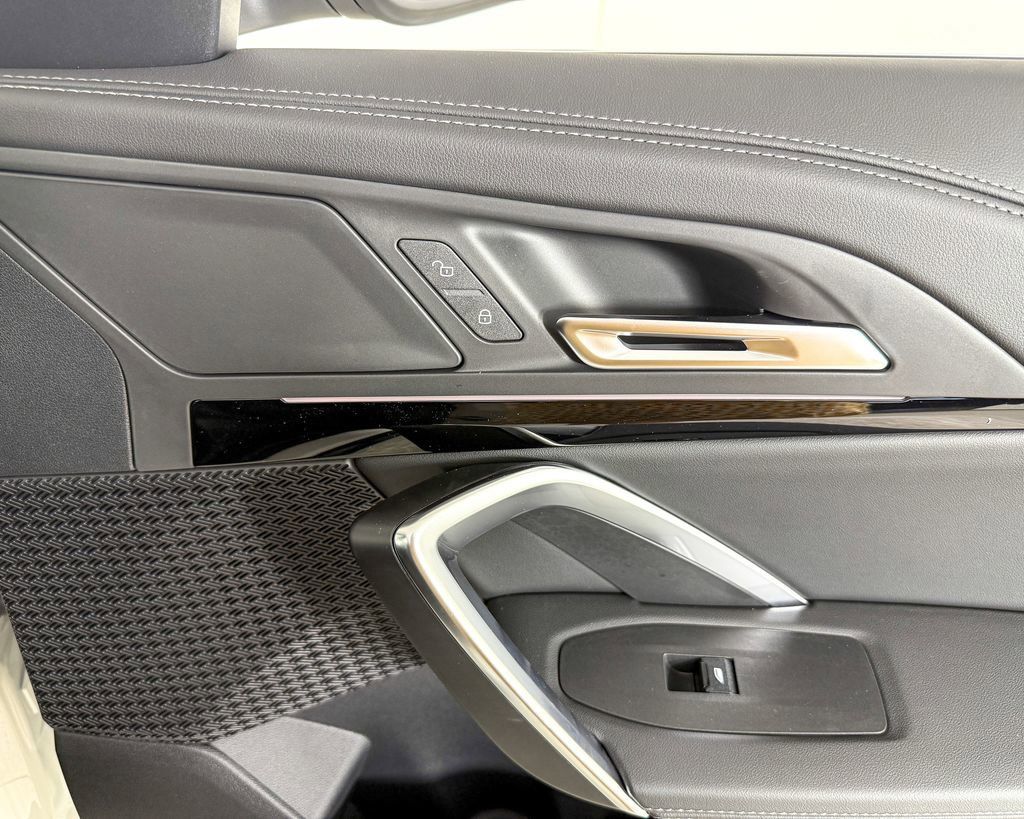 Thumbnail: 2025 BMW X1 - 29