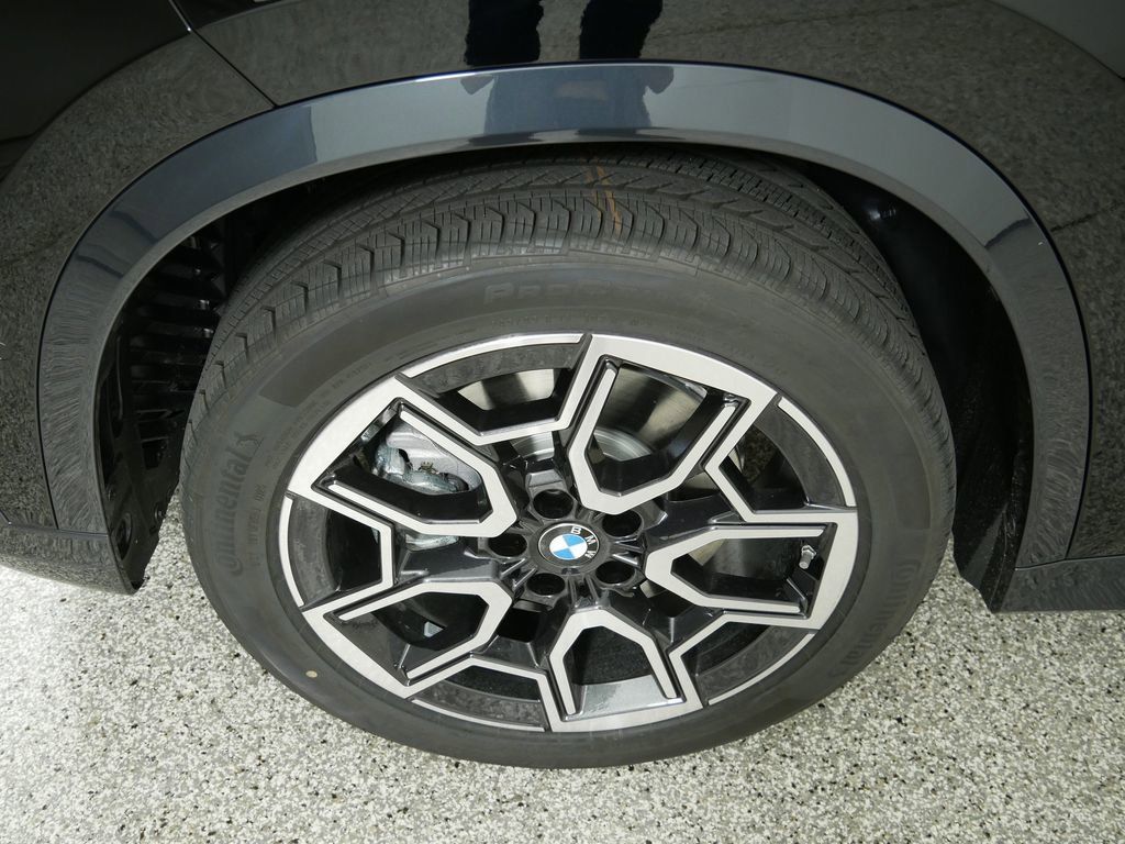 Thumbnail: 2025 BMW X1 - 26