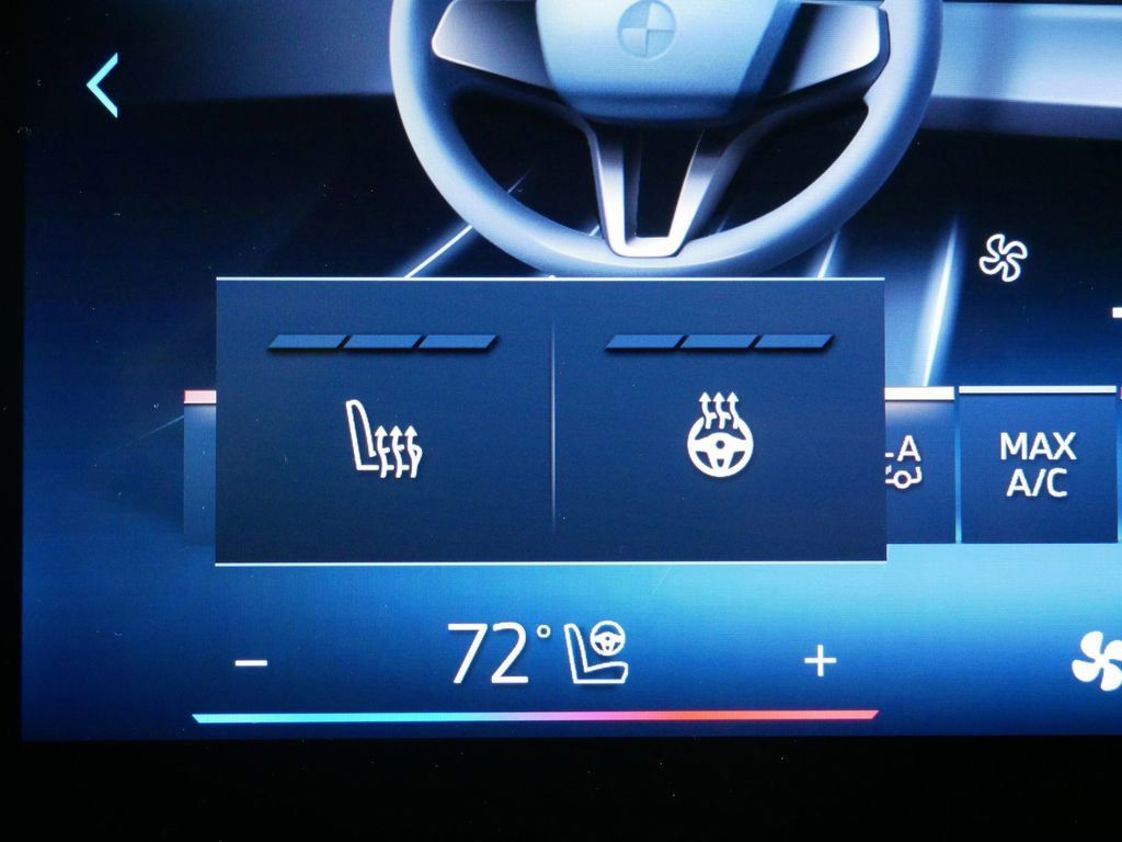 Thumbnail: 2025 BMW X1 - 41