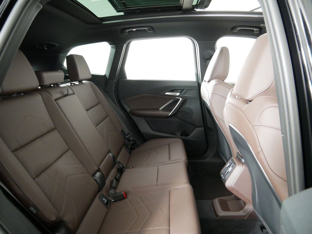 Thumbnail: 2025 BMW X1 - 28