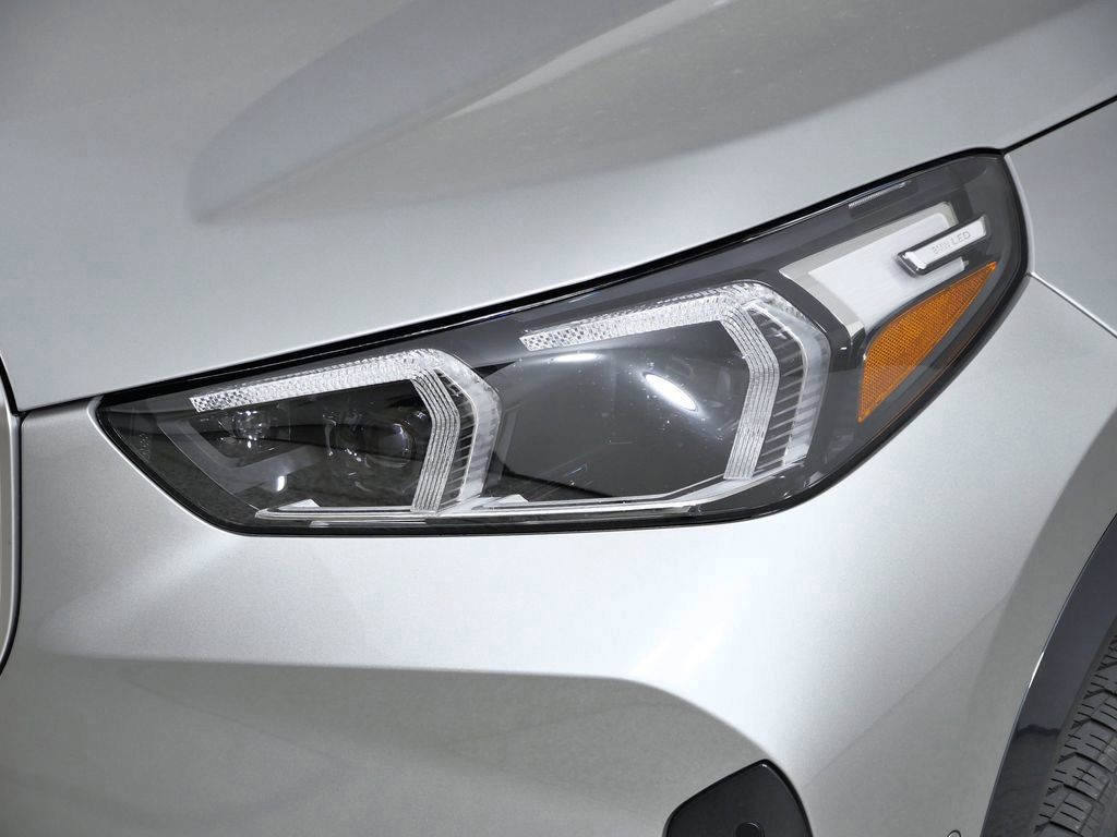 Thumbnail: 2026 BMW X1 - 14