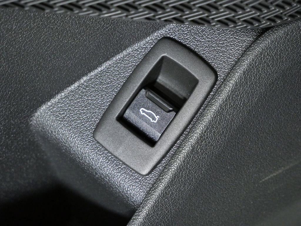 Thumbnail: 2026 BMW X1 - 37