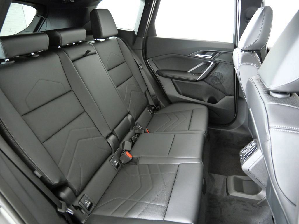 Thumbnail: 2026 BMW X1 - 28