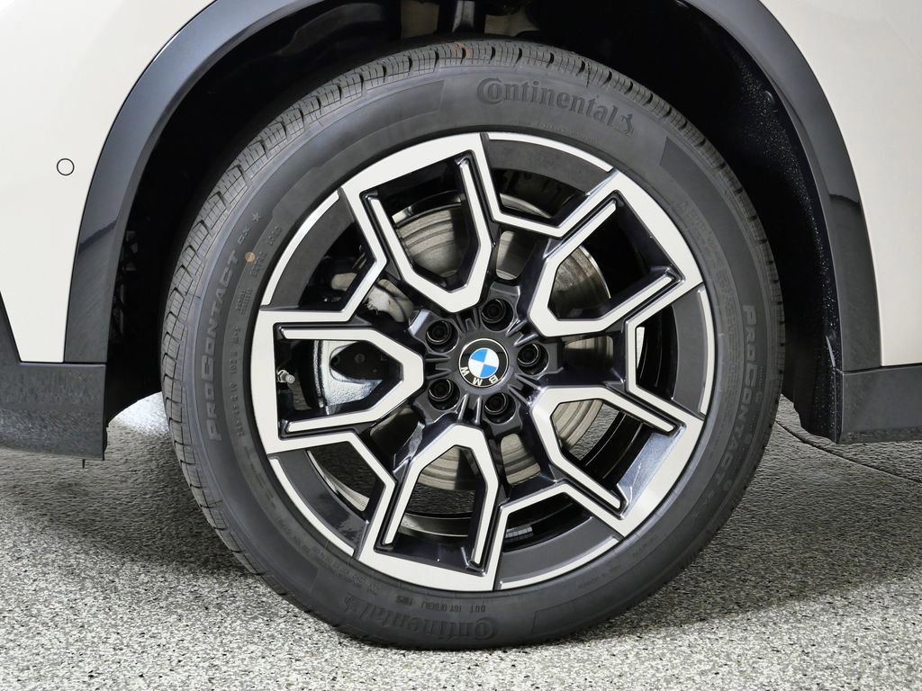 Thumbnail: 2026 BMW X1 - 25