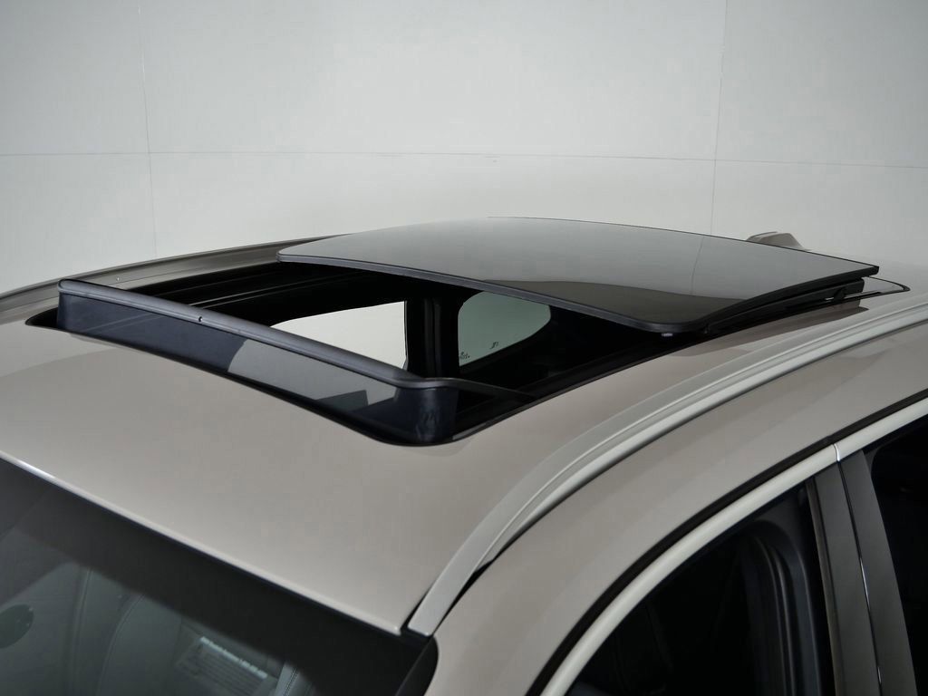 Thumbnail: 2026 BMW X1 - 27