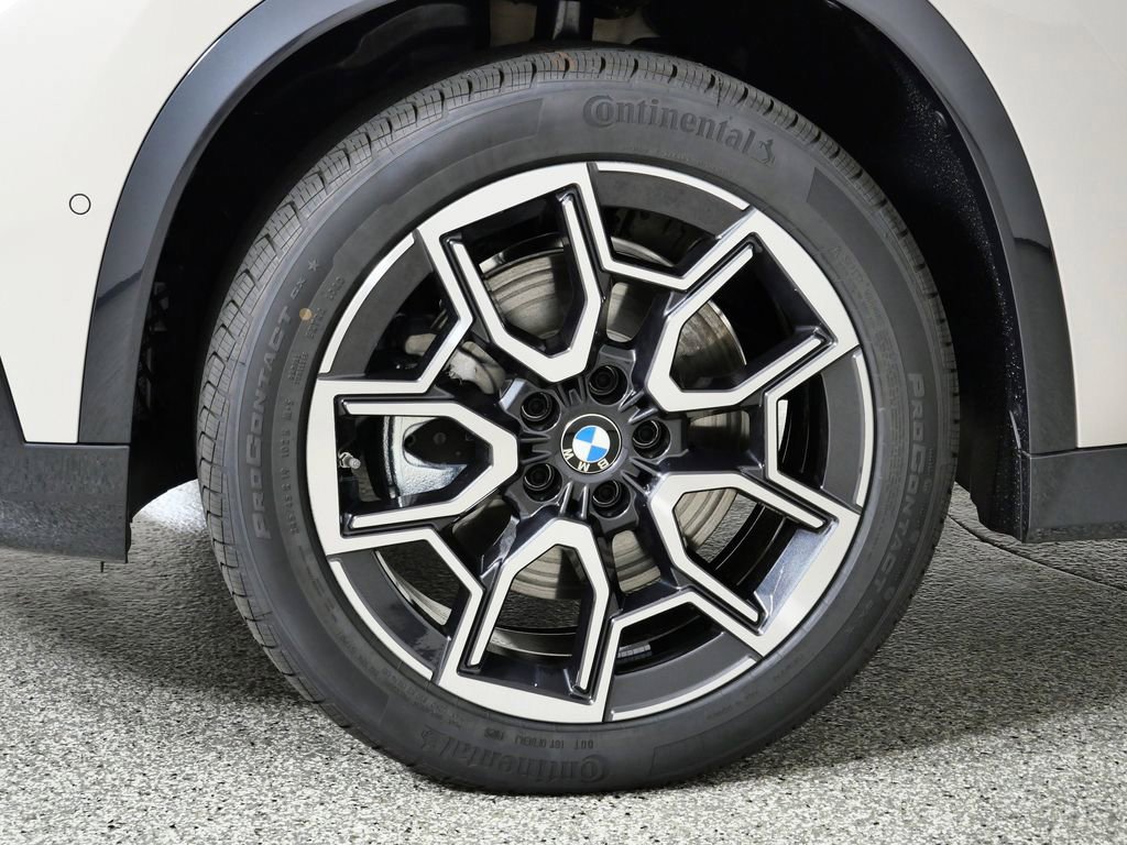 Thumbnail: 2026 BMW X1 - 23