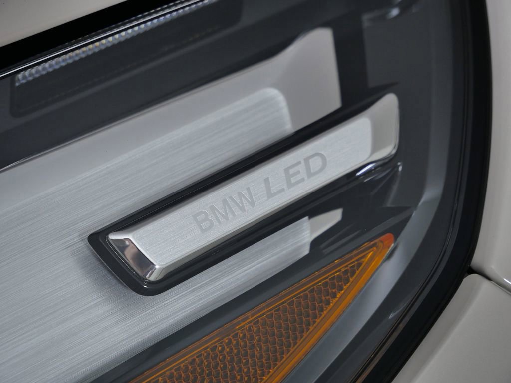 Thumbnail: 2026 BMW X1 - 16