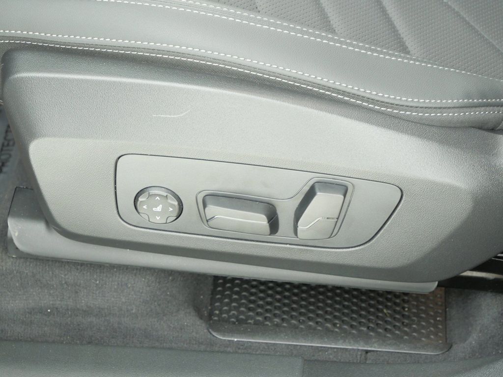 Thumbnail: 2026 BMW X1 - 34