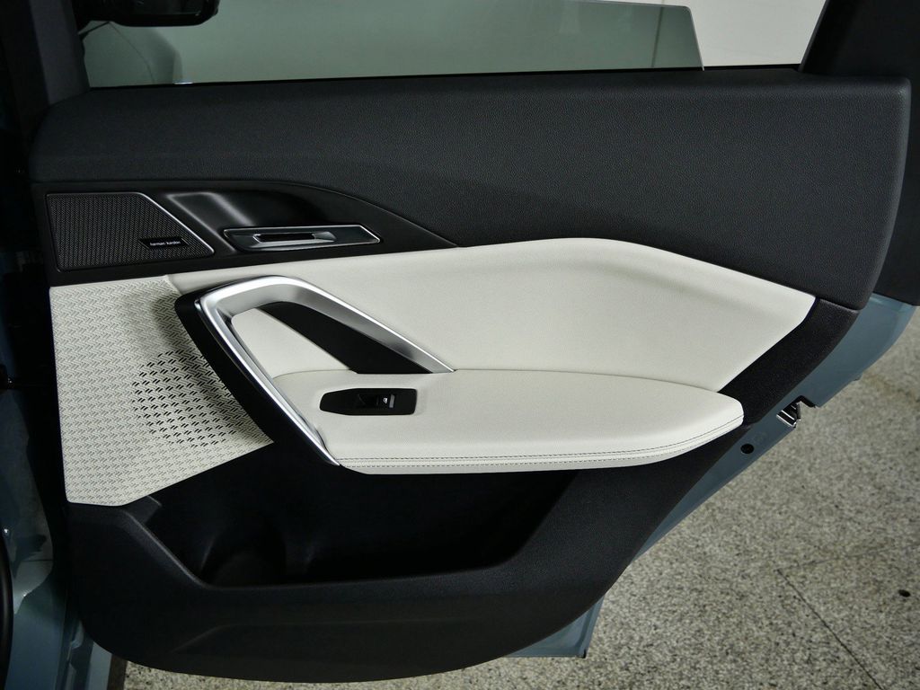 Thumbnail: 2026 BMW X1 - 30
