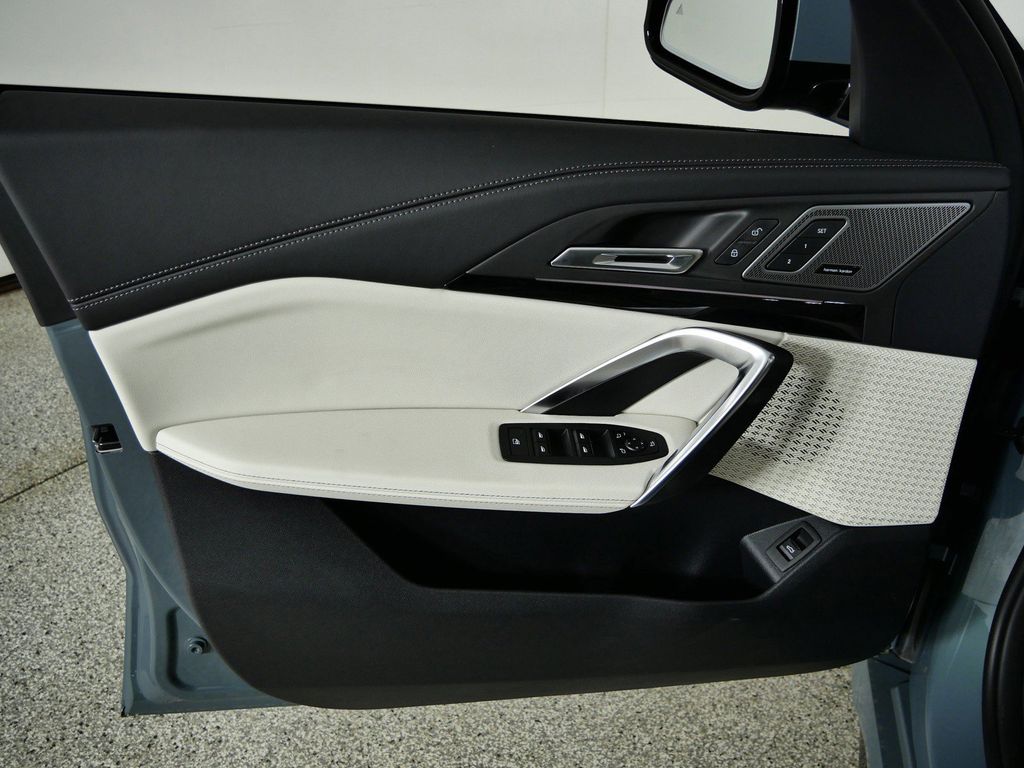 Thumbnail: 2026 BMW X1 - 36