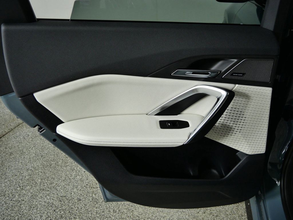 Thumbnail: 2026 BMW X1 - 33