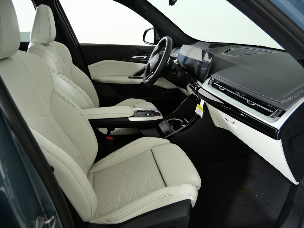 Thumbnail: 2026 BMW X1 - 8