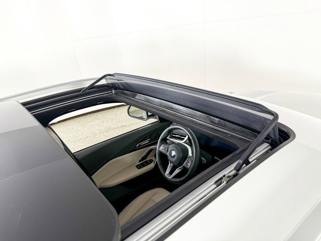 Thumbnail: 2025 BMW X1 - 28