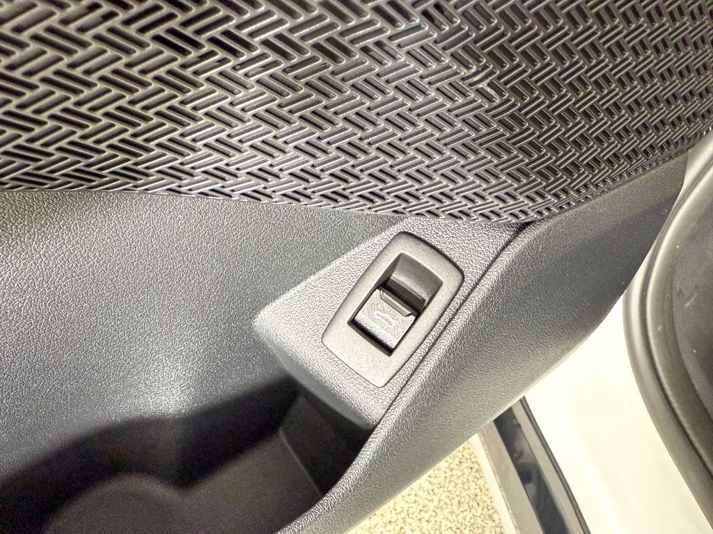 Thumbnail: 2025 BMW X1 - 37