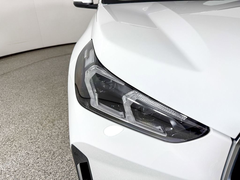 Thumbnail: 2025 BMW X1 - 22